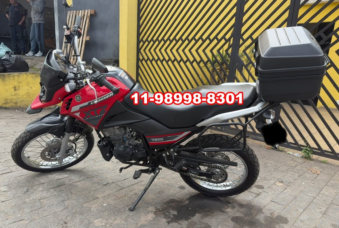 CROSSER